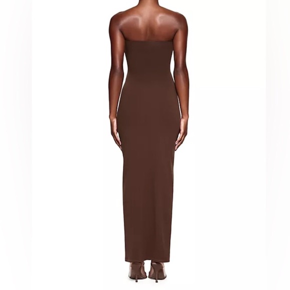 SKIMS Fits Everybody Tube Dress | Cocoa - Picture 3 of 10